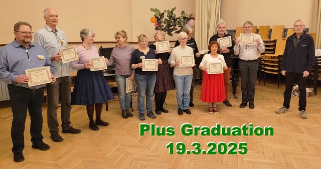 großes Bild Plus-Graduation 2025